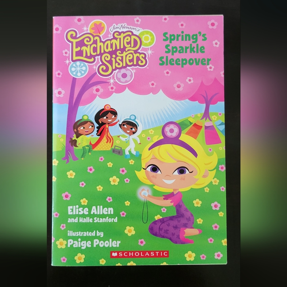 EUC Jim Henson's Enchanted Sisters Springs Sparkle Sleepover book 📖